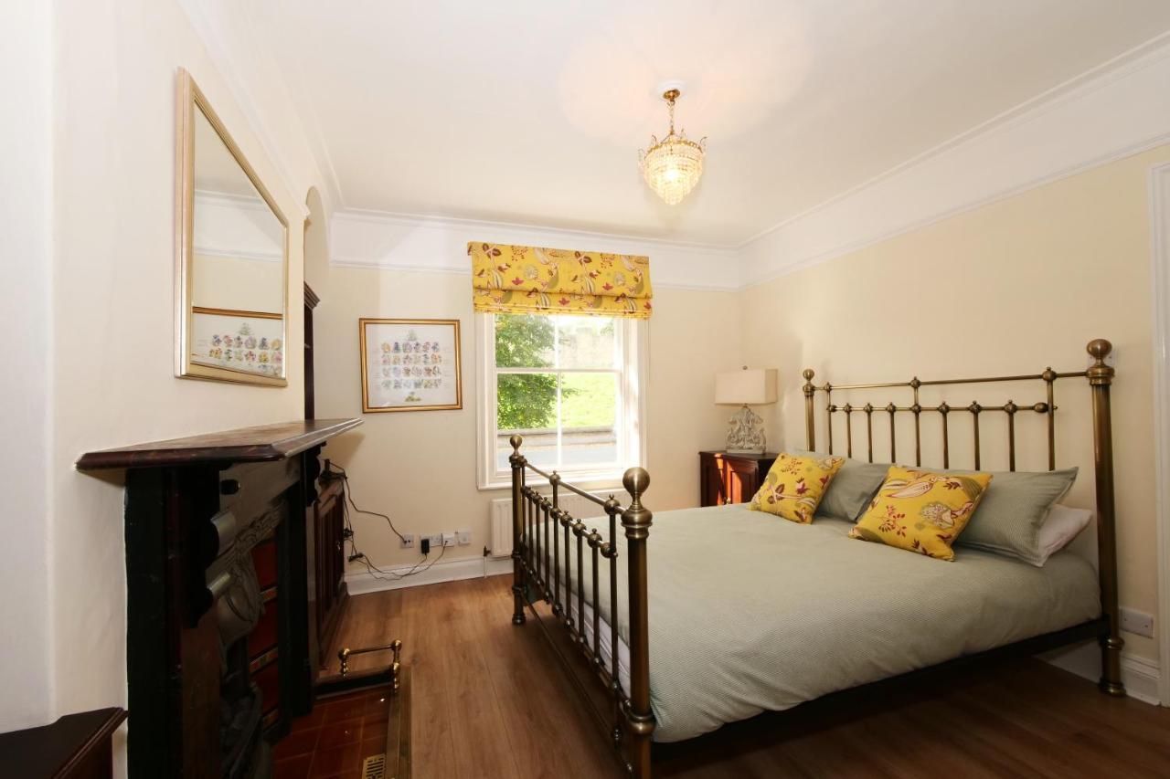 Stodham House With Minster Views! Villa York Dış mekan fotoğraf